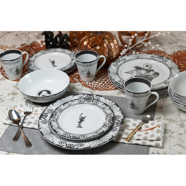 Nightmare before 2024 christmas plate set